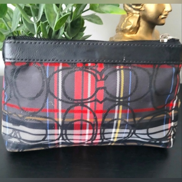 Y2K Coach Signature Poppy Tartan Plaid with Silver Coach Tag - Retails $169 - Picture 5 of 8